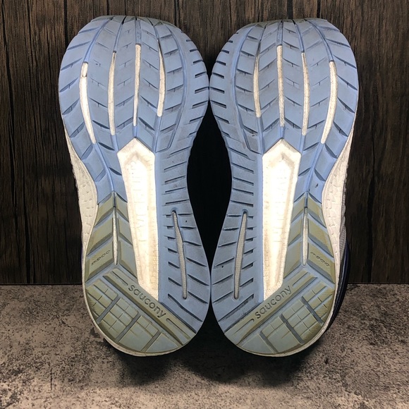 Women’s Saucony Hurricane Iso 4 Running Shoes - Picture 6 of 7